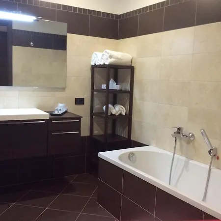 فندق Le Piemontesine 4*